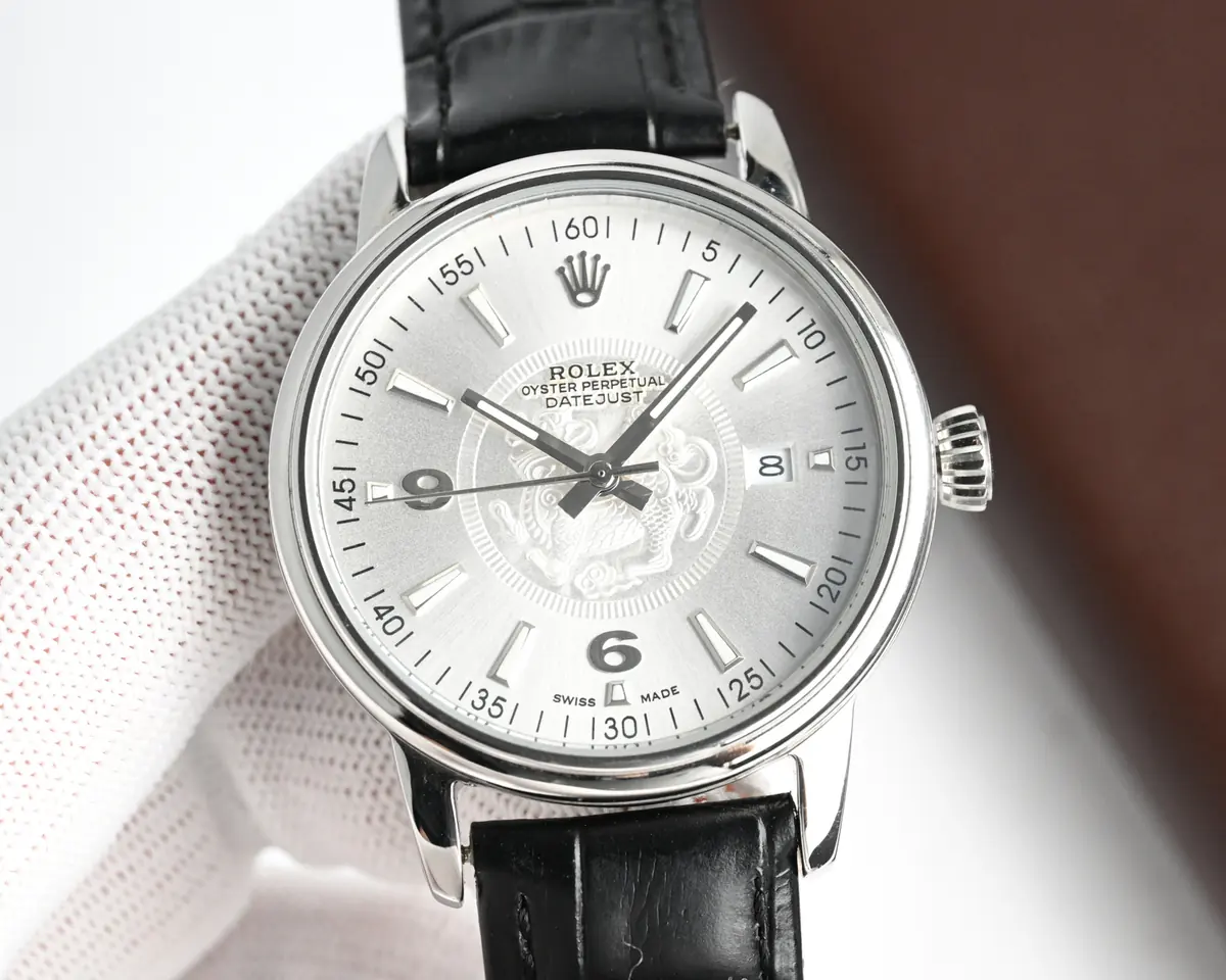 Rolex（劳力士） Style Beige Leather Watches Lookbook Reference image 2
