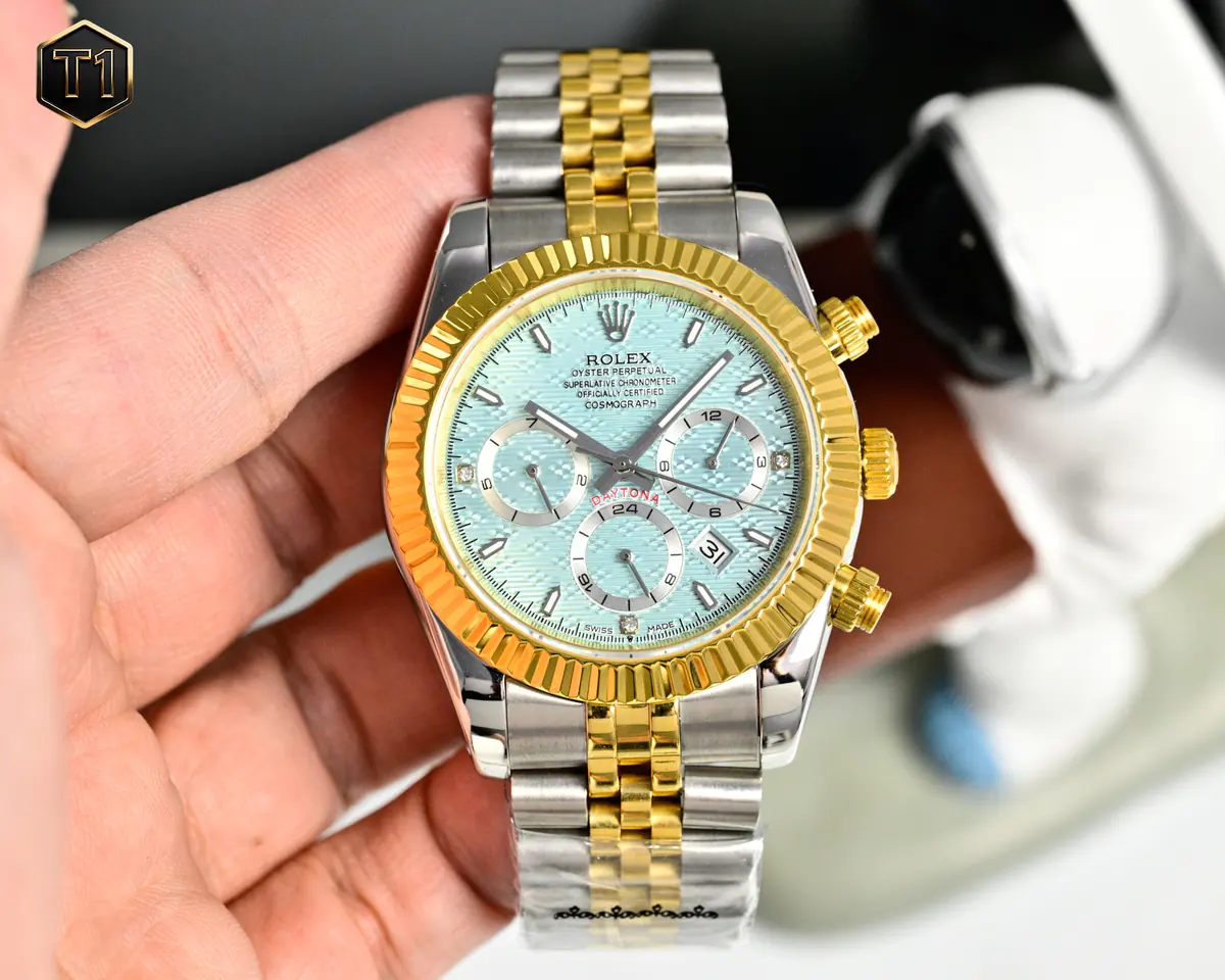 Rolex（劳力士） Style Beige Watches Lookbook Reference image 4