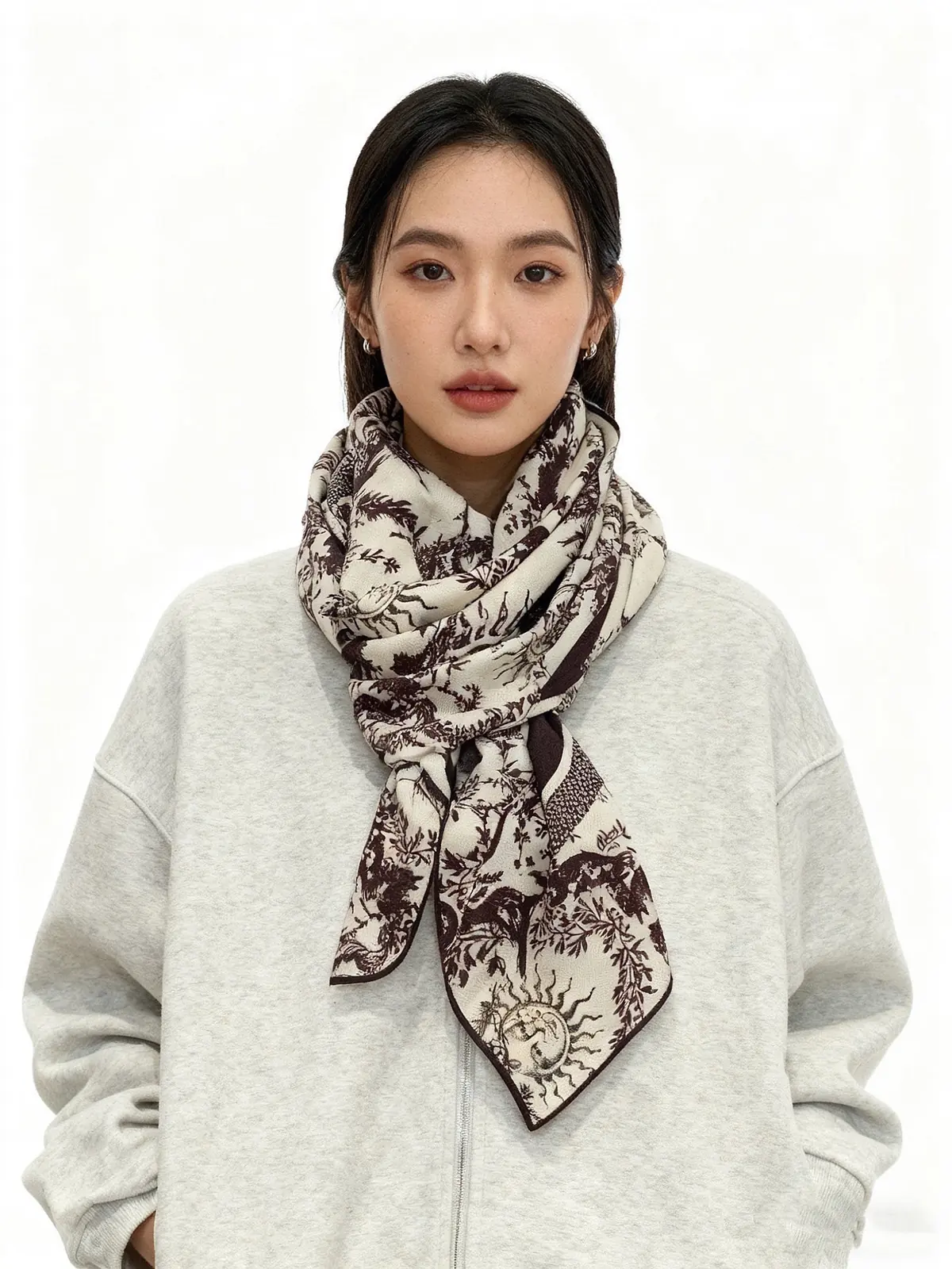Scarf（围巾） Style Black Scarf Lookbook Reference image 1