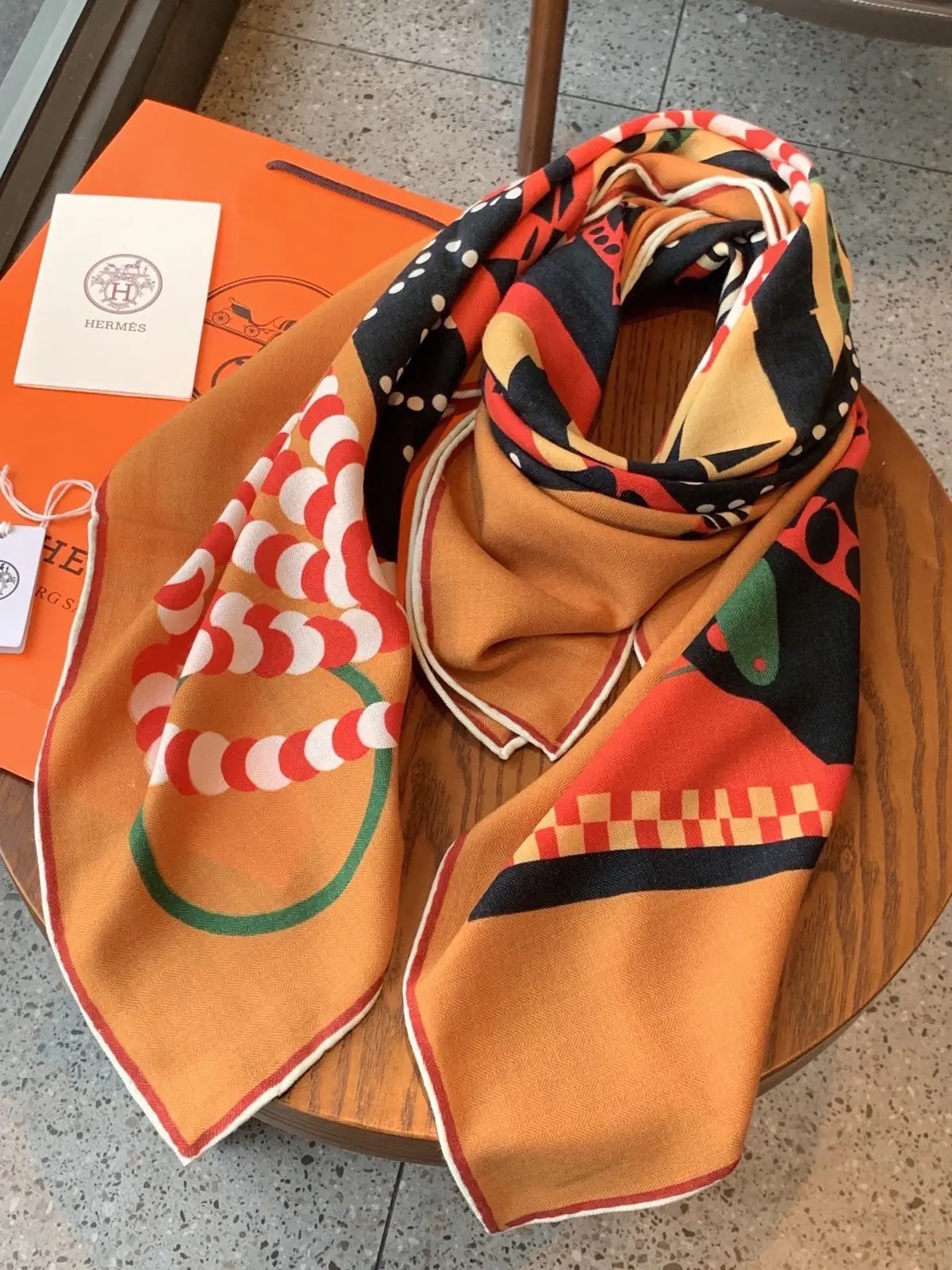 Scarf（围巾） Style Scarf Lookbook Reference image 5