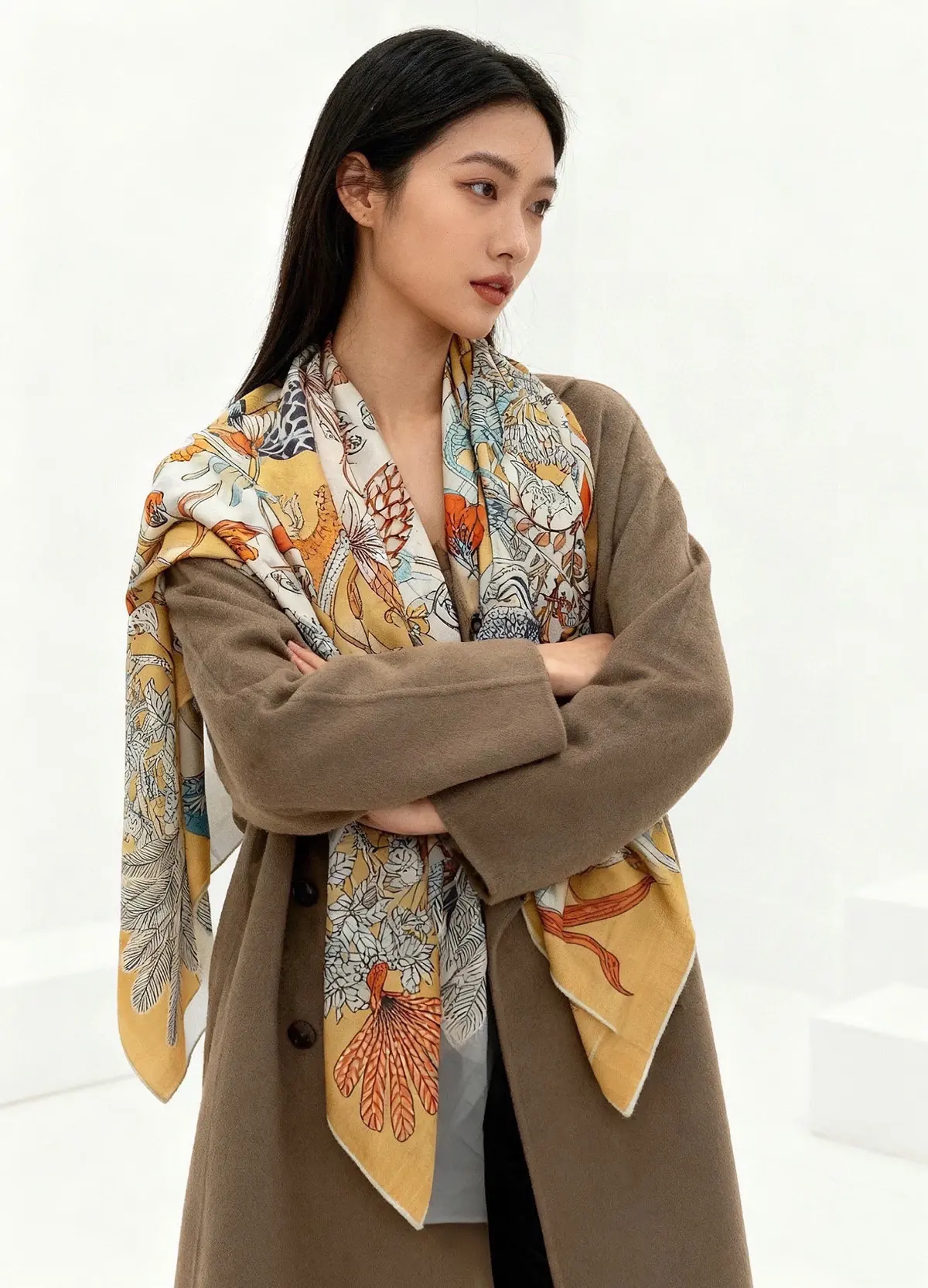 Scarf（围巾） Style White Bag Lookbook Reference image 1