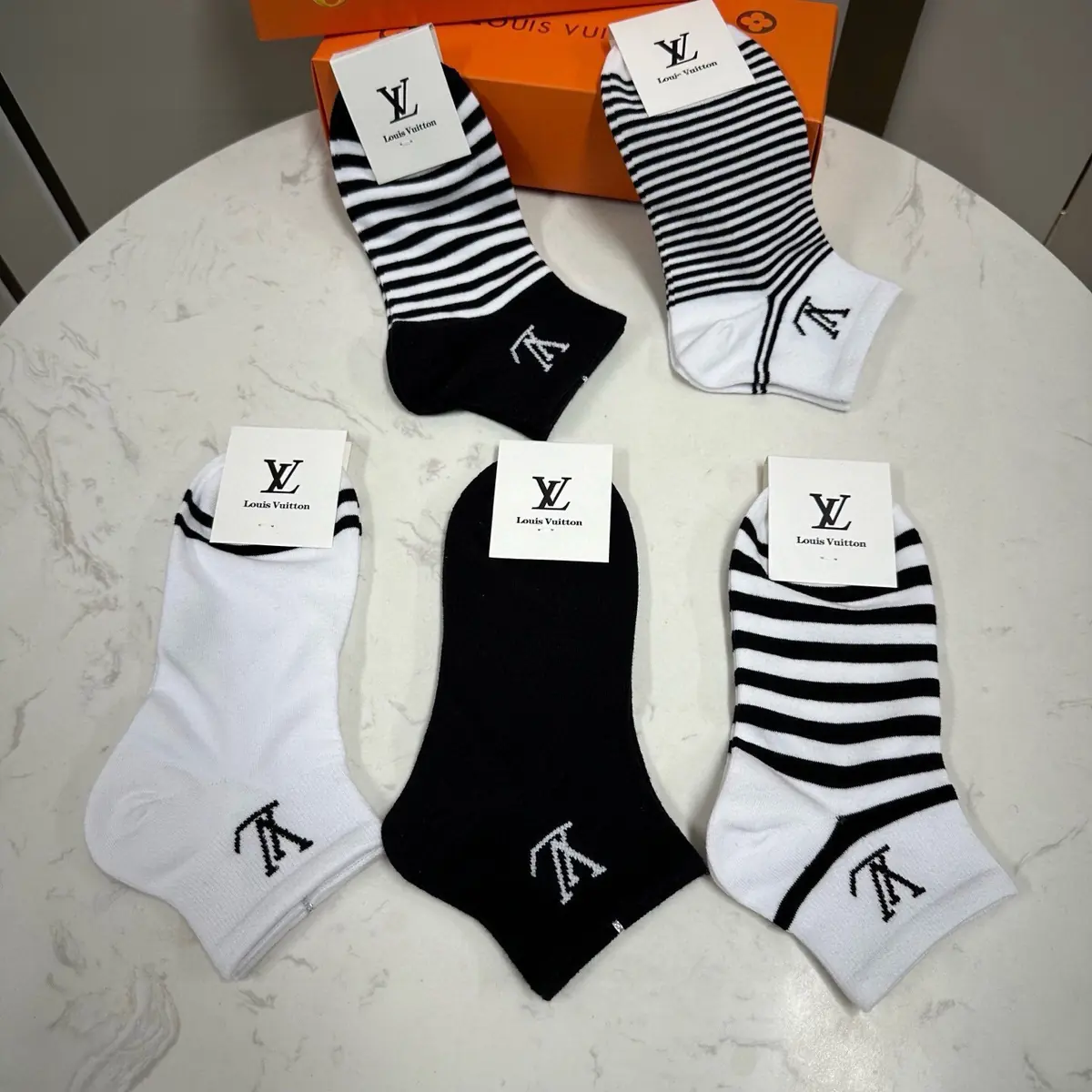 Sock（袜子） Style Socks Lookbook Reference image 2