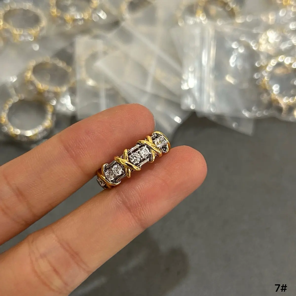 Tiffany Style Accessories Lookbook Reference image 1