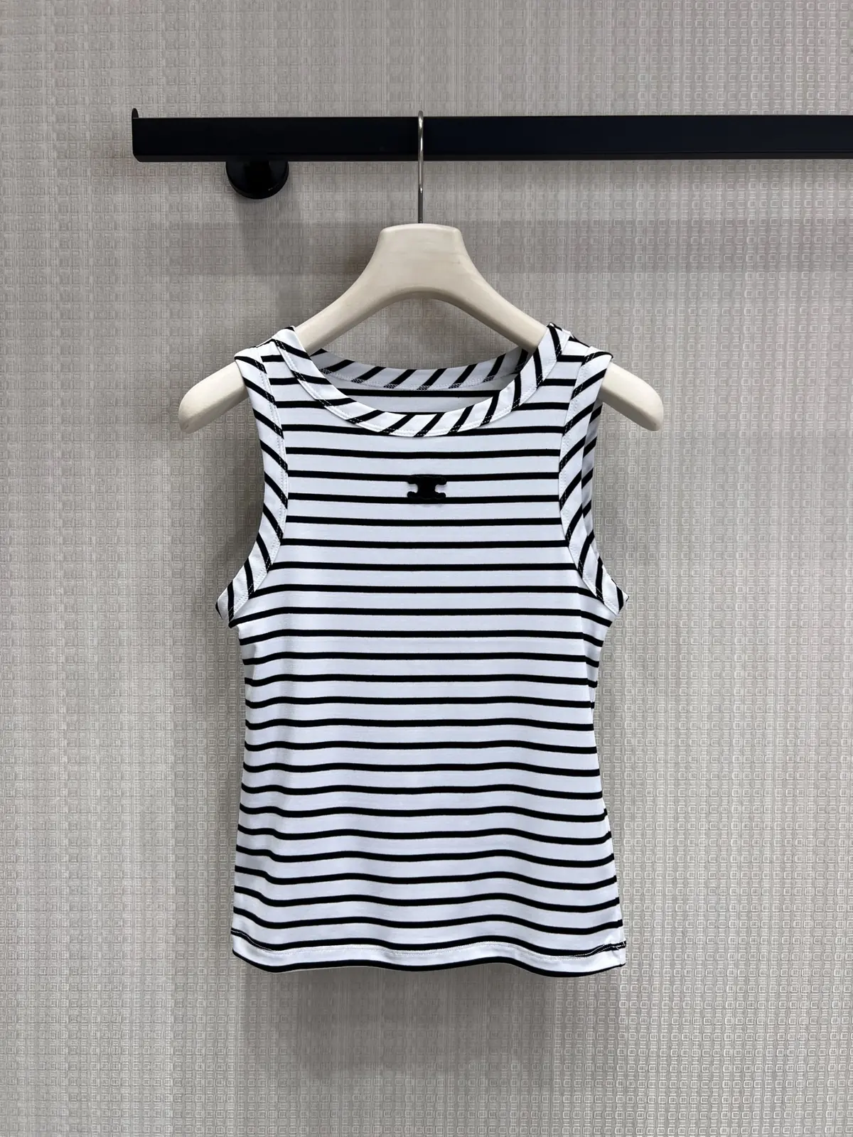 Women's Clothes Style Black Clothing Lookbook Reference image 1