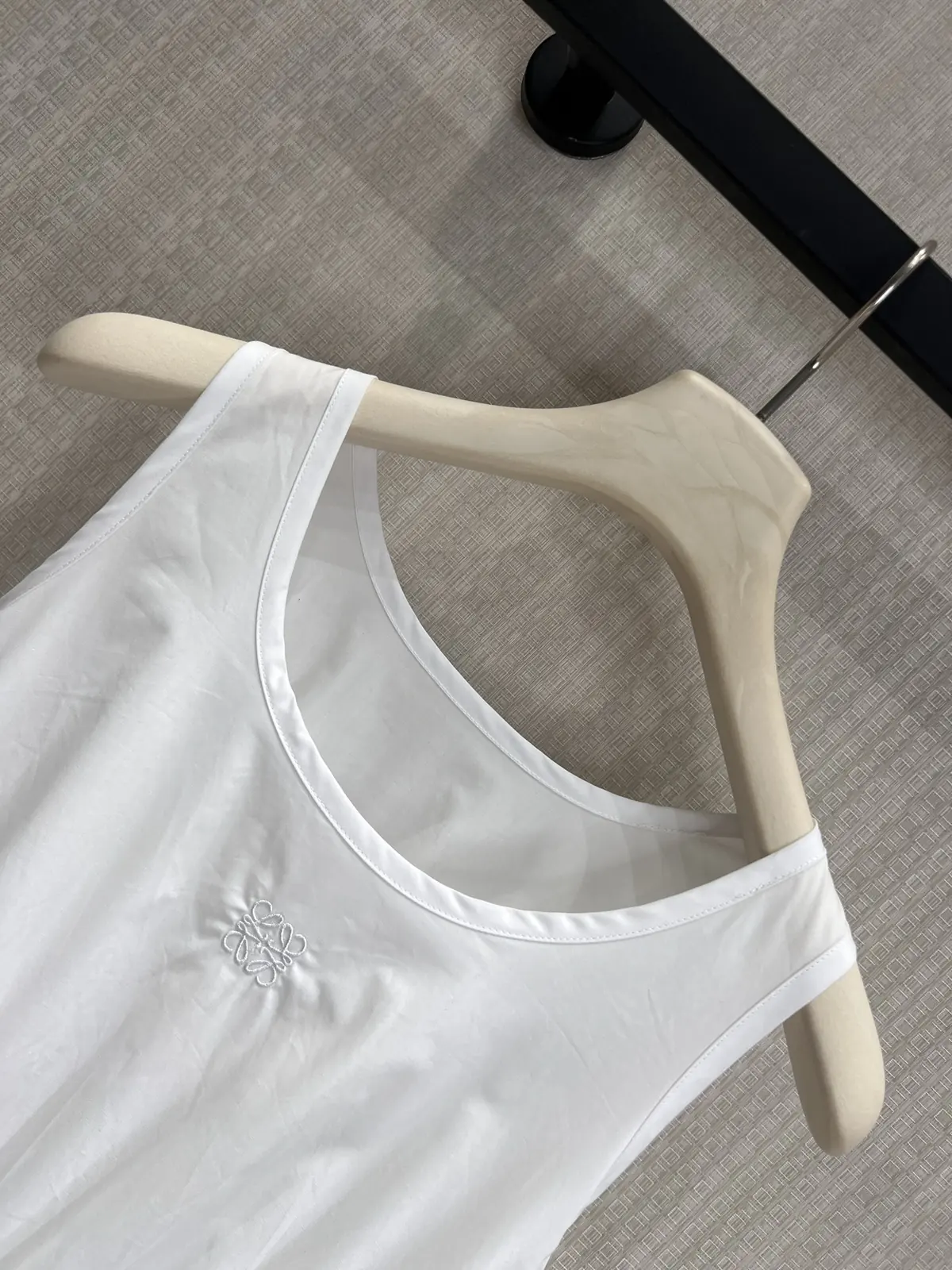 Women's Clothes Style White Clothing Lookbook Reference image 3