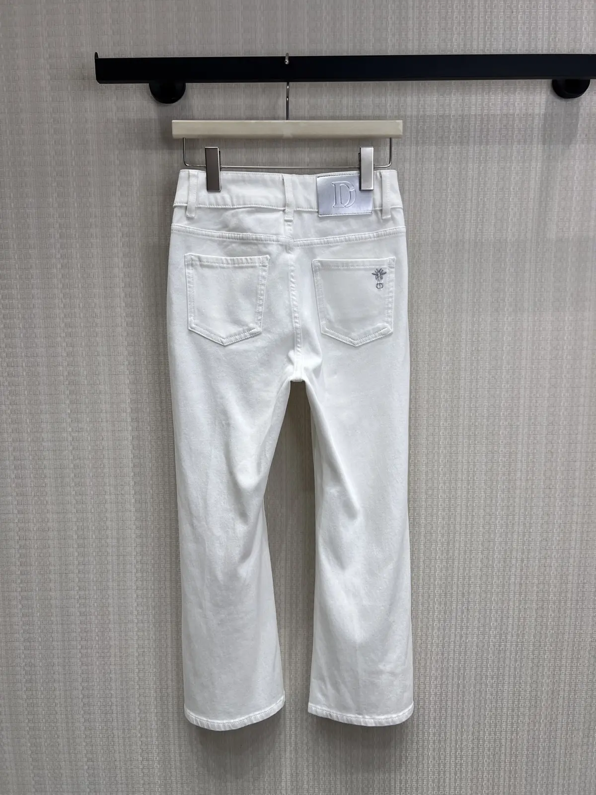 Women's Clothes Style White Denim Clothing Lookbook Reference image 2