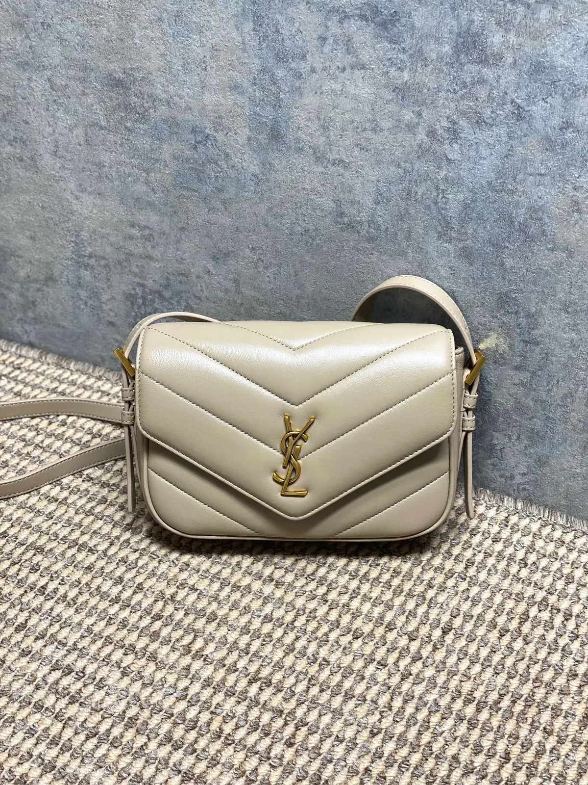 YSL Style Black Leather Chain Bag Lookbook Reference image 1