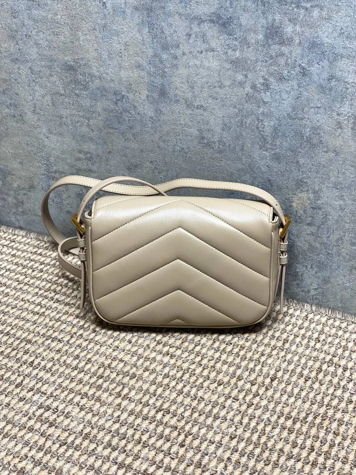 YSL Style Black Leather Chain Bag Lookbook Reference image 2