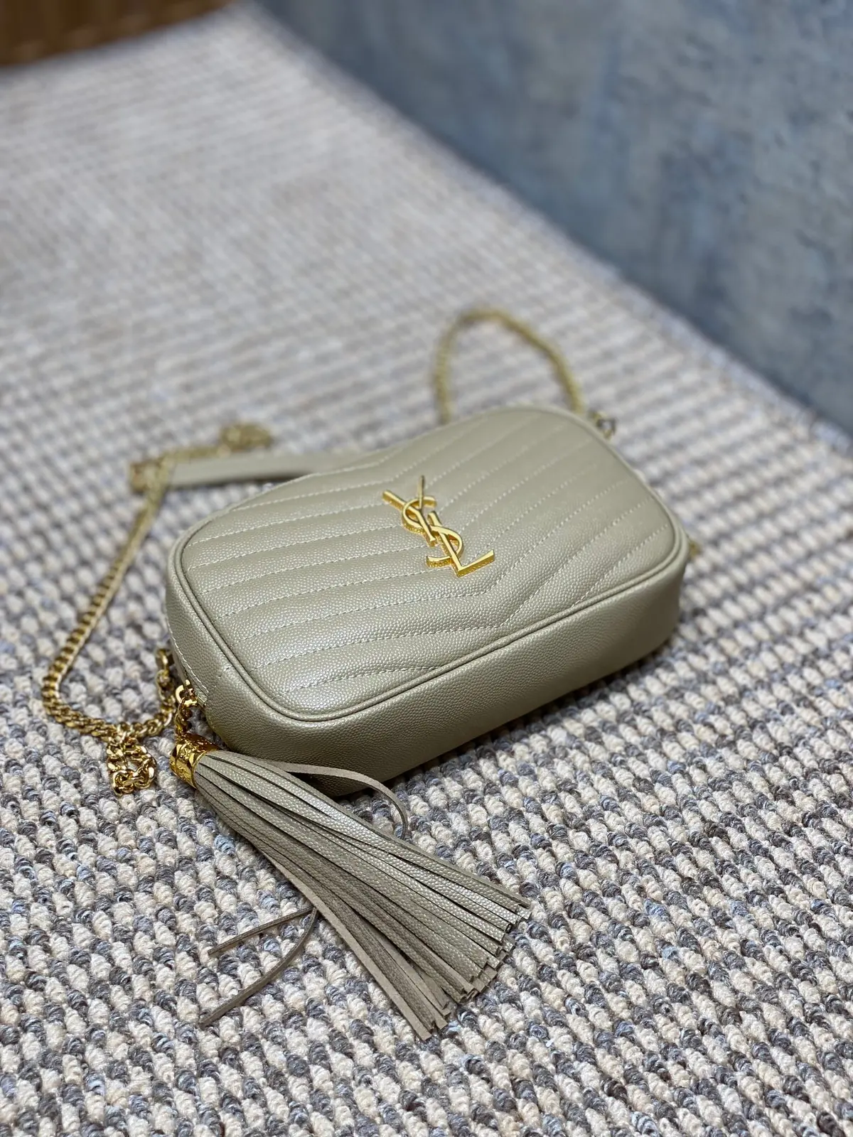 YSL Style Black Leather Chain Bag Lookbook Reference image 4
