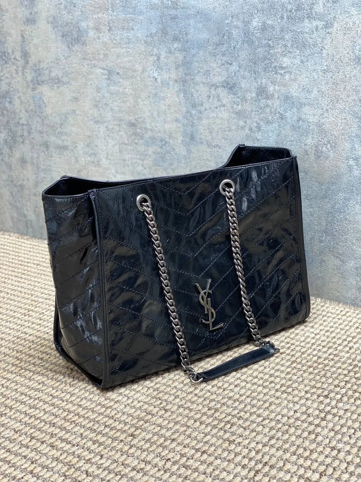YSL Style Black Leather Tote Bag Lookbook Reference image 2