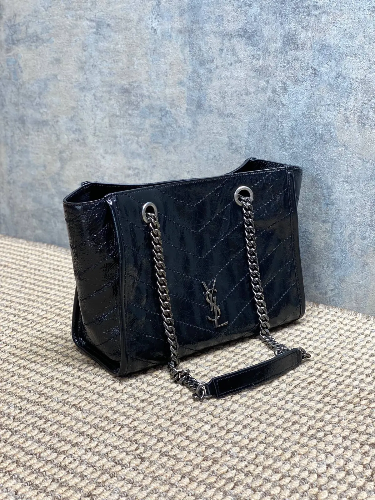 YSL Style Black Leather Tote Bag Lookbook Reference image 2