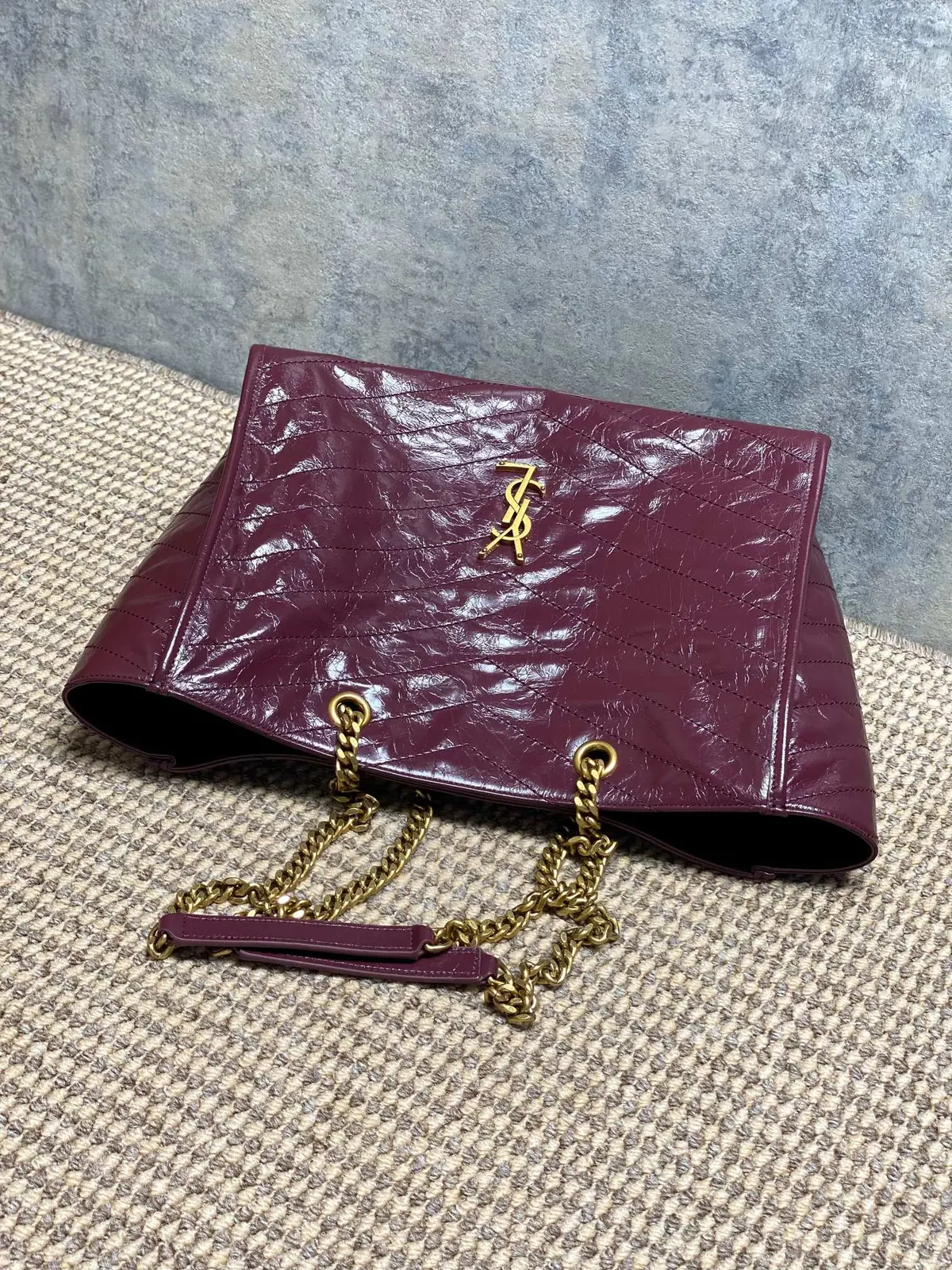 YSL Style Black Leather Tote Bag Lookbook Reference image 5