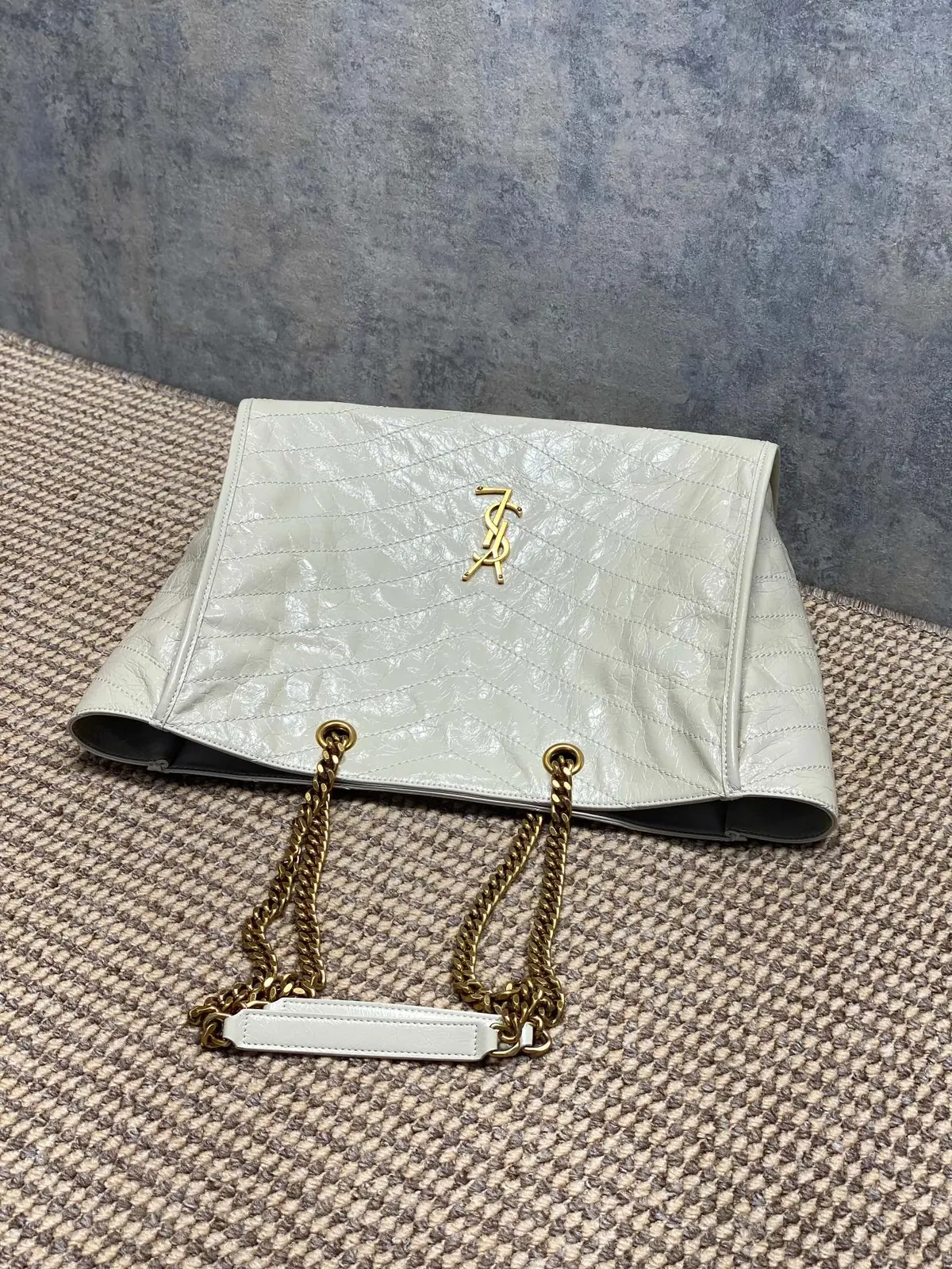 YSL Style Black Leather Tote Bag Lookbook Reference image 5