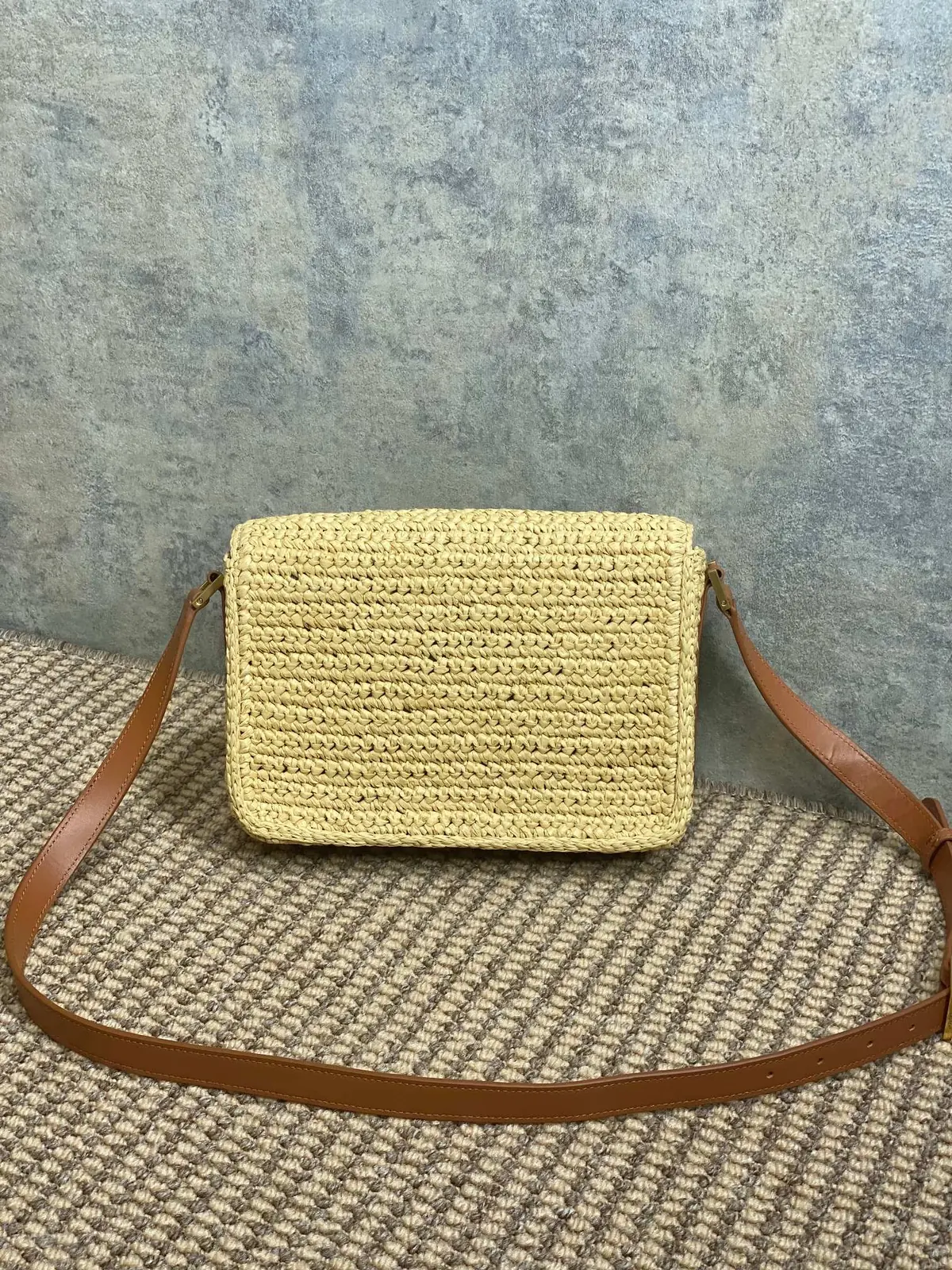 YSL Style Crossbody Bag style reference detail image 2 from source 787563