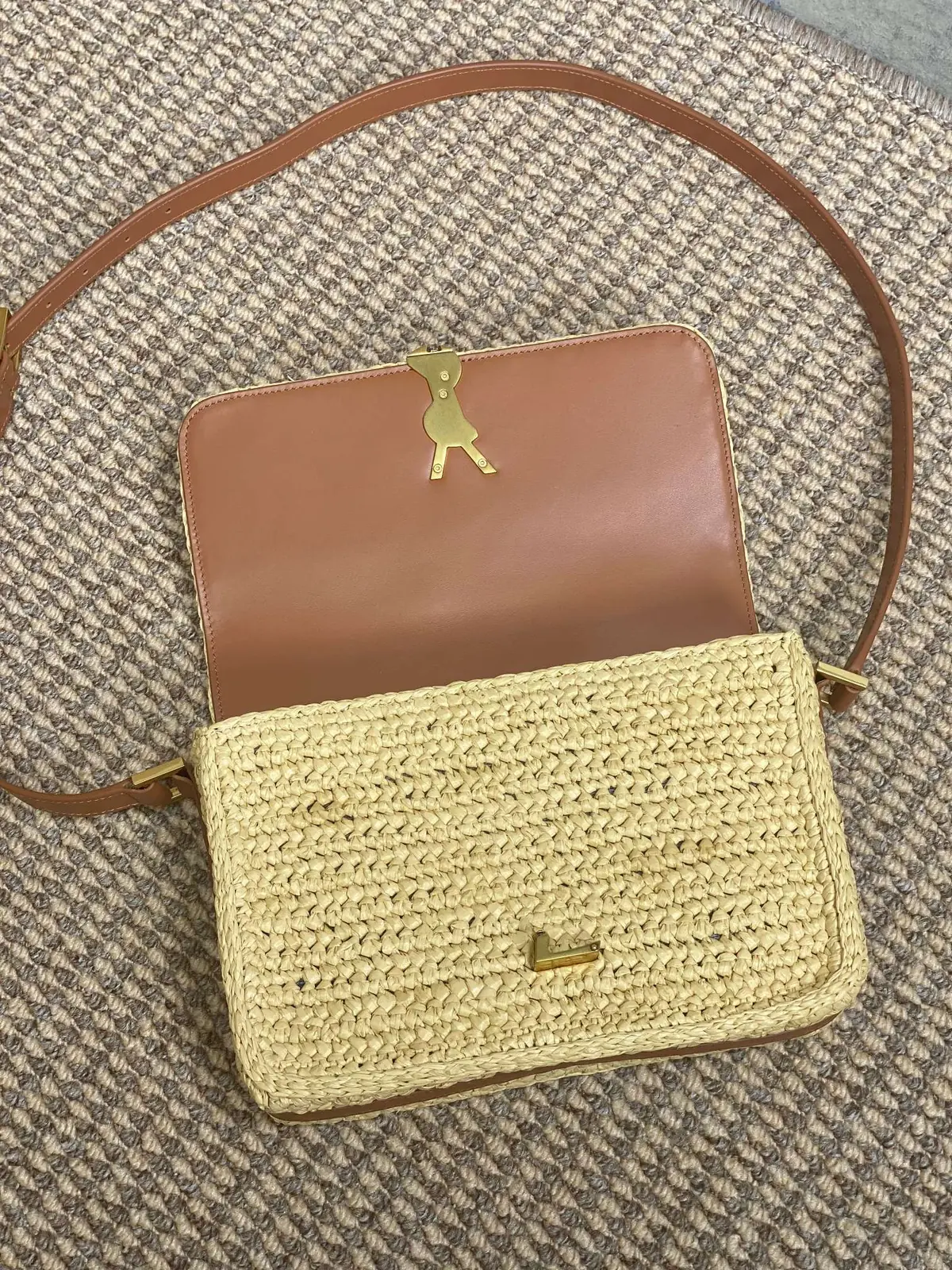 YSL Style Crossbody Bag style reference detail image 8 from source 787563