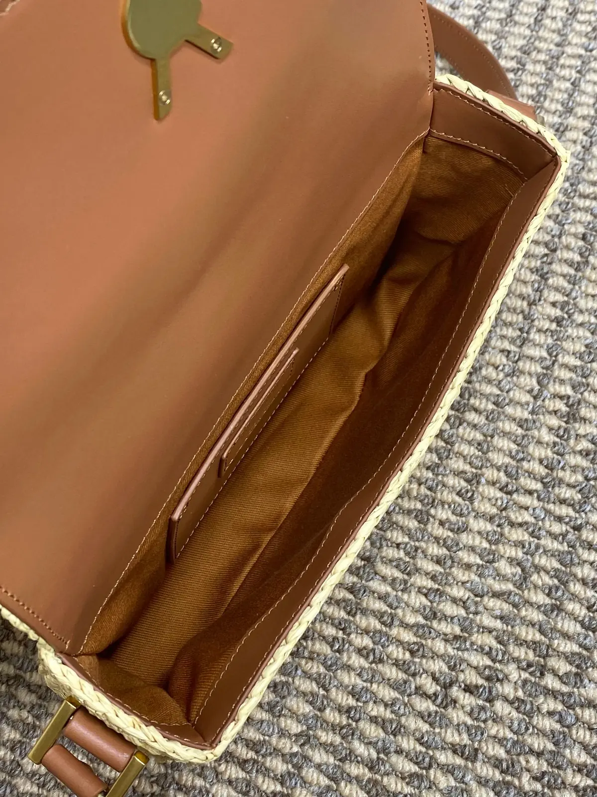 YSL Style Crossbody Bag style reference detail image 9 from source 787563
