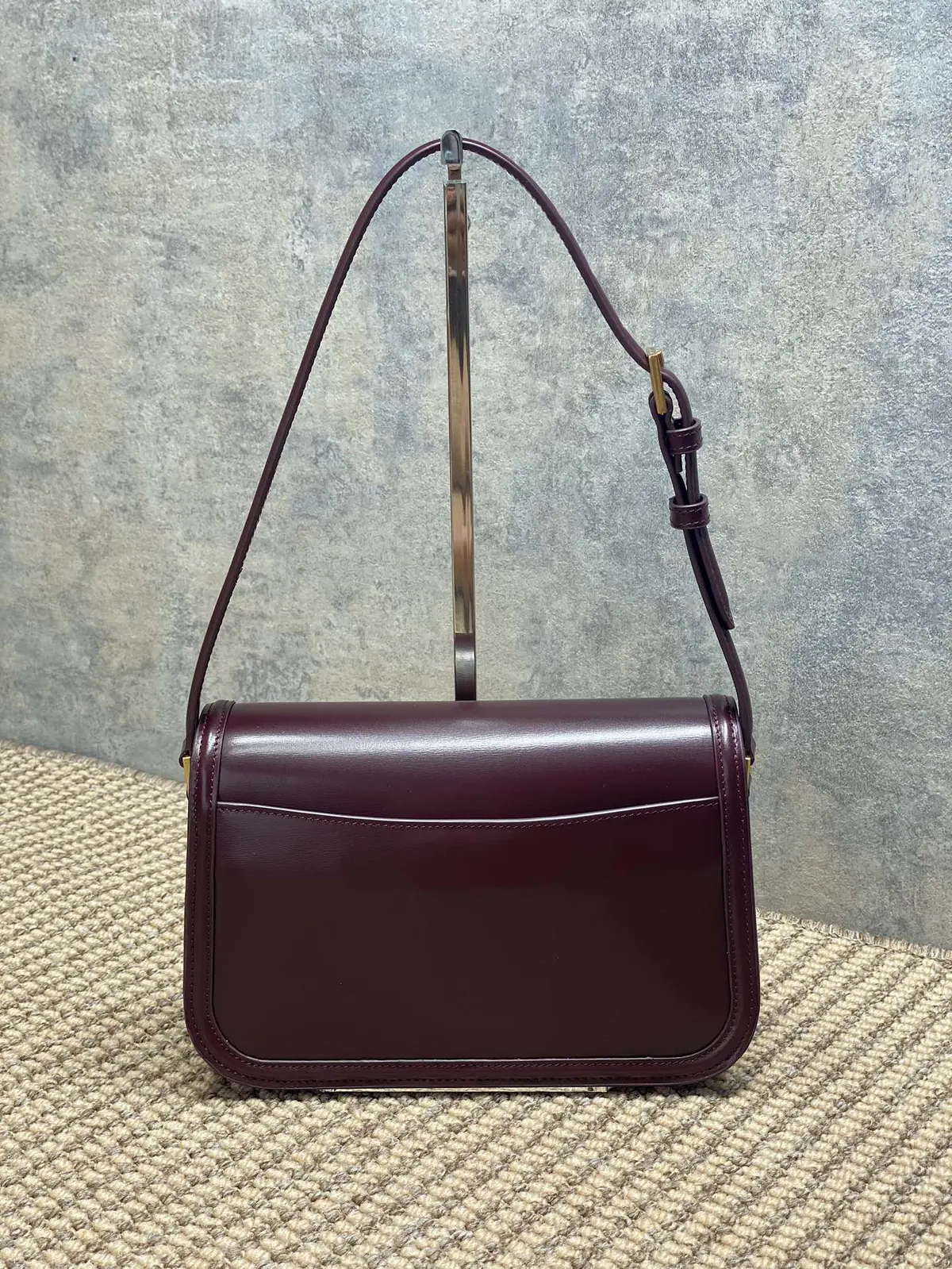 YSL Style Gold Leather Shoulder Bag Lookbook Reference image 3
