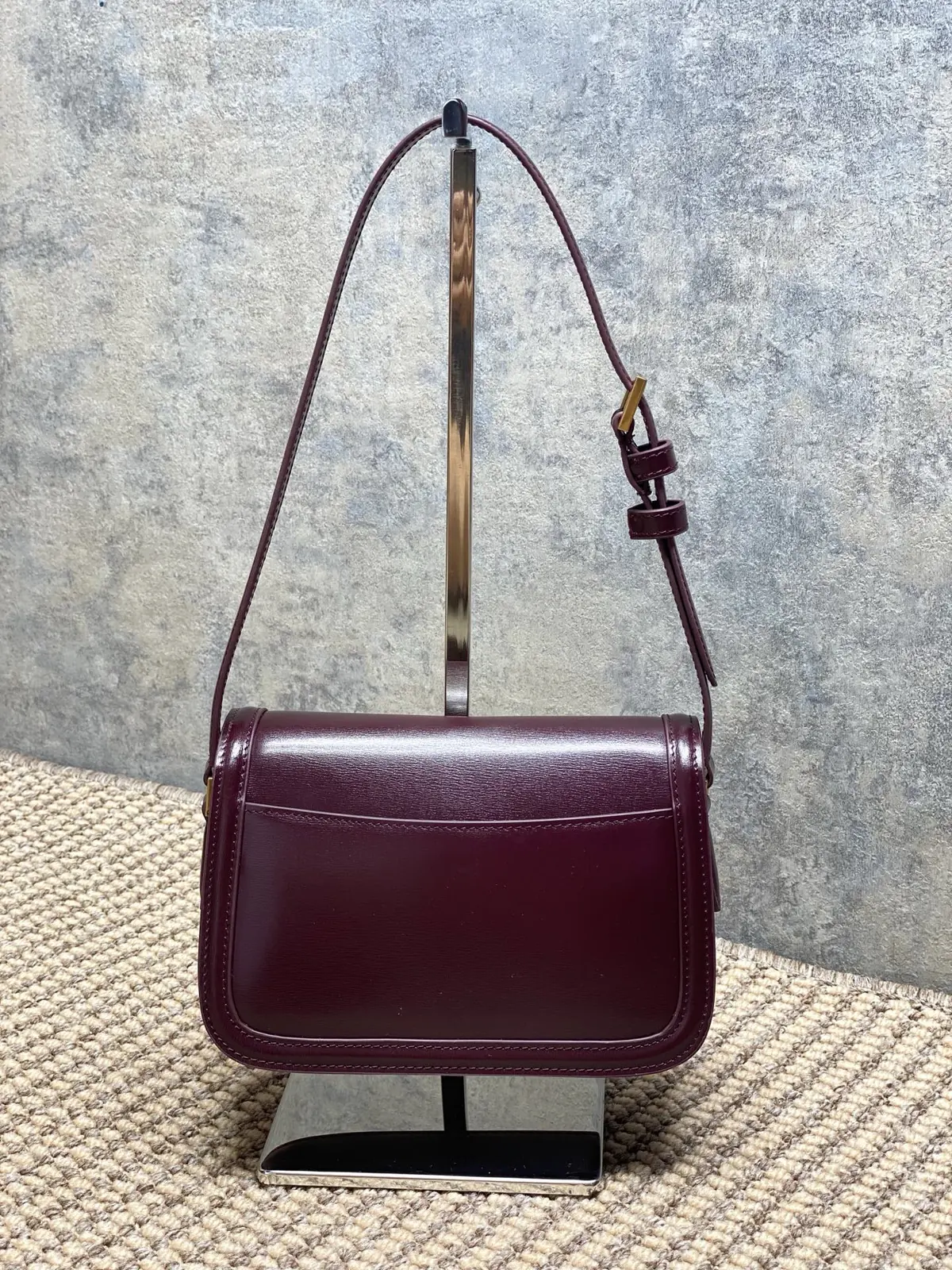YSL Style Gold Leather Shoulder Bag Lookbook Reference image 3