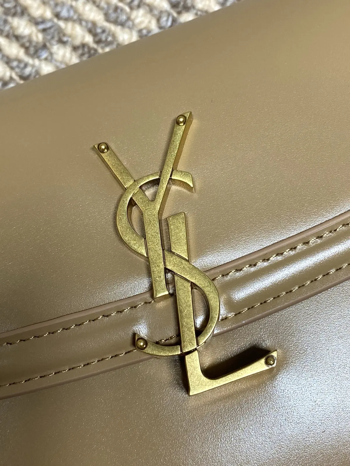 YSL Style Gold Leather Shoulder Bag Lookbook Reference image 6