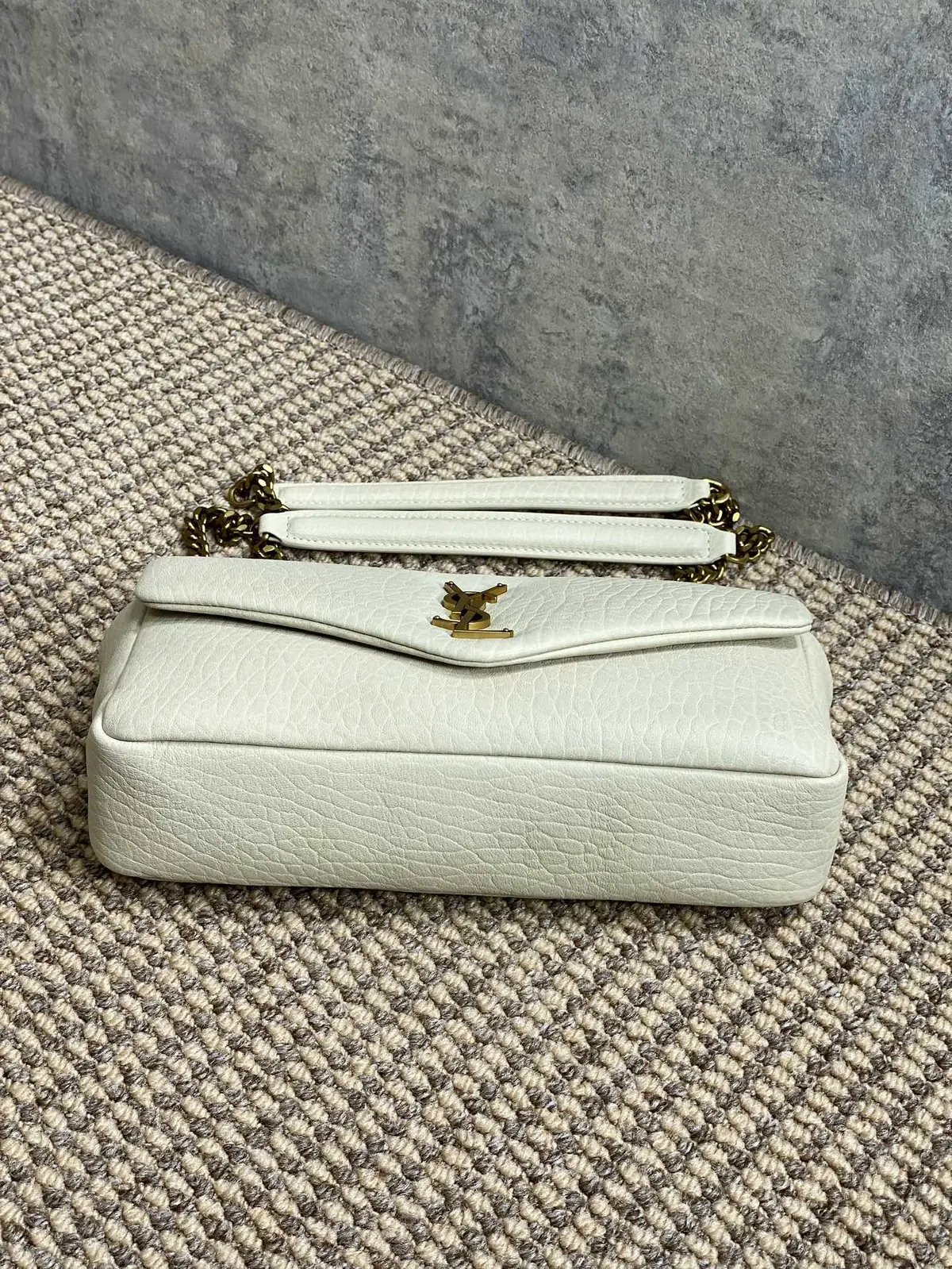 YSL Style Gold Leather Wallet Lookbook Reference image 3
