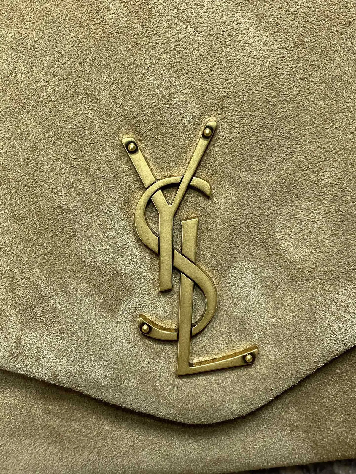 YSL Style Gold Leather Wallet Lookbook Reference image 5