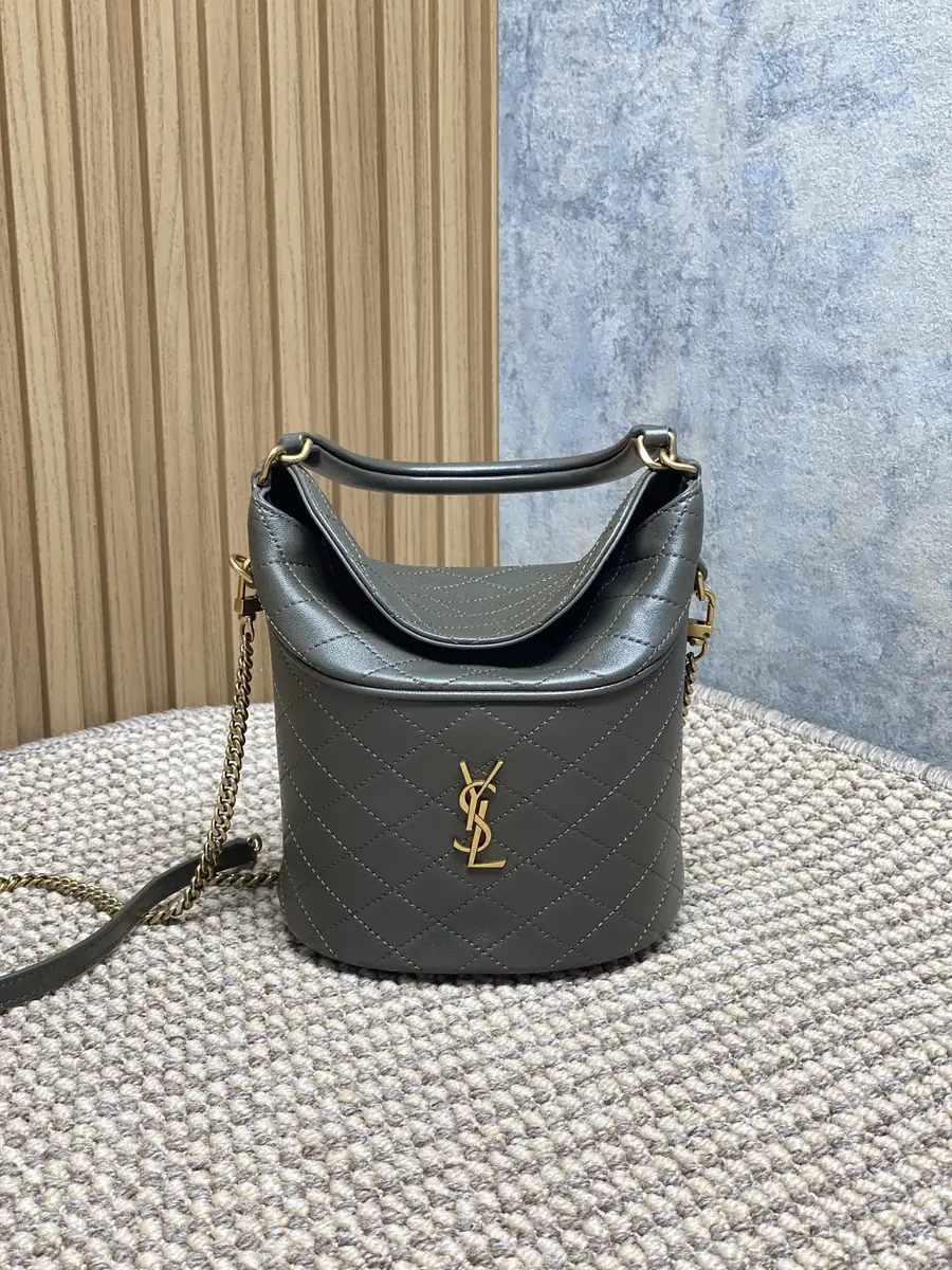 YSL Style Green Leather Chain Bag Bags Chain Bag detail image 1 from source 729378