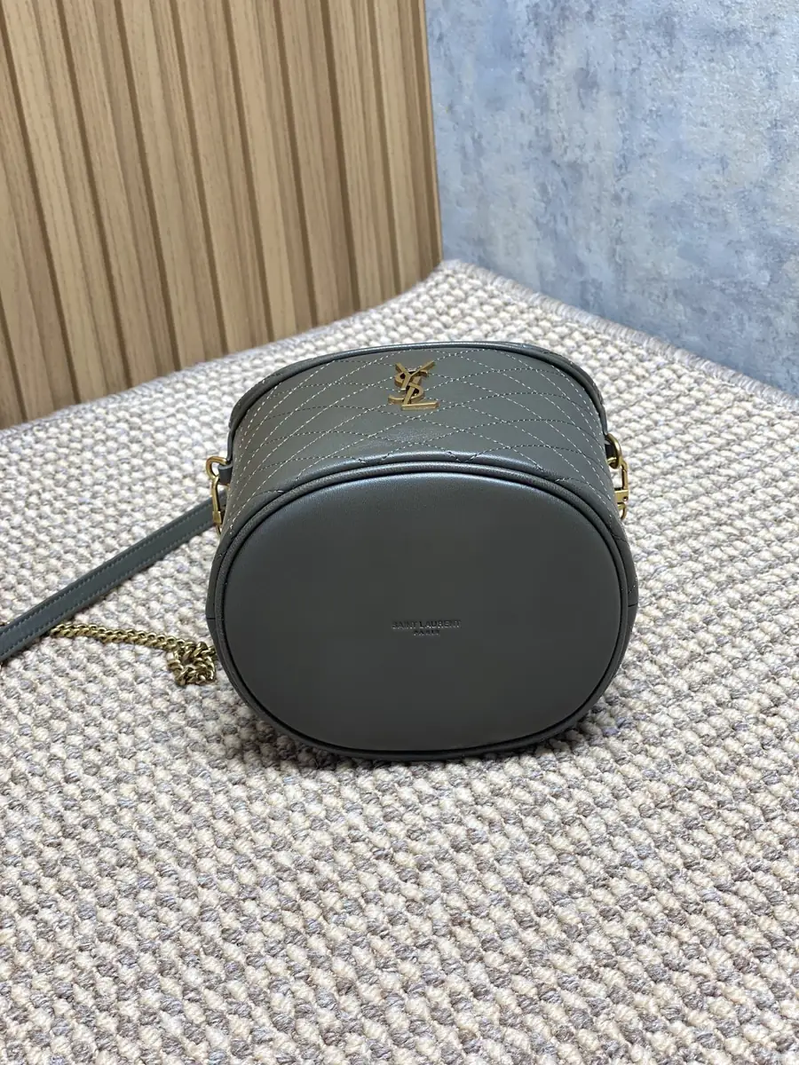 YSL Style Green Leather Chain Bag Bags Chain Bag detail image 5 from source 729378