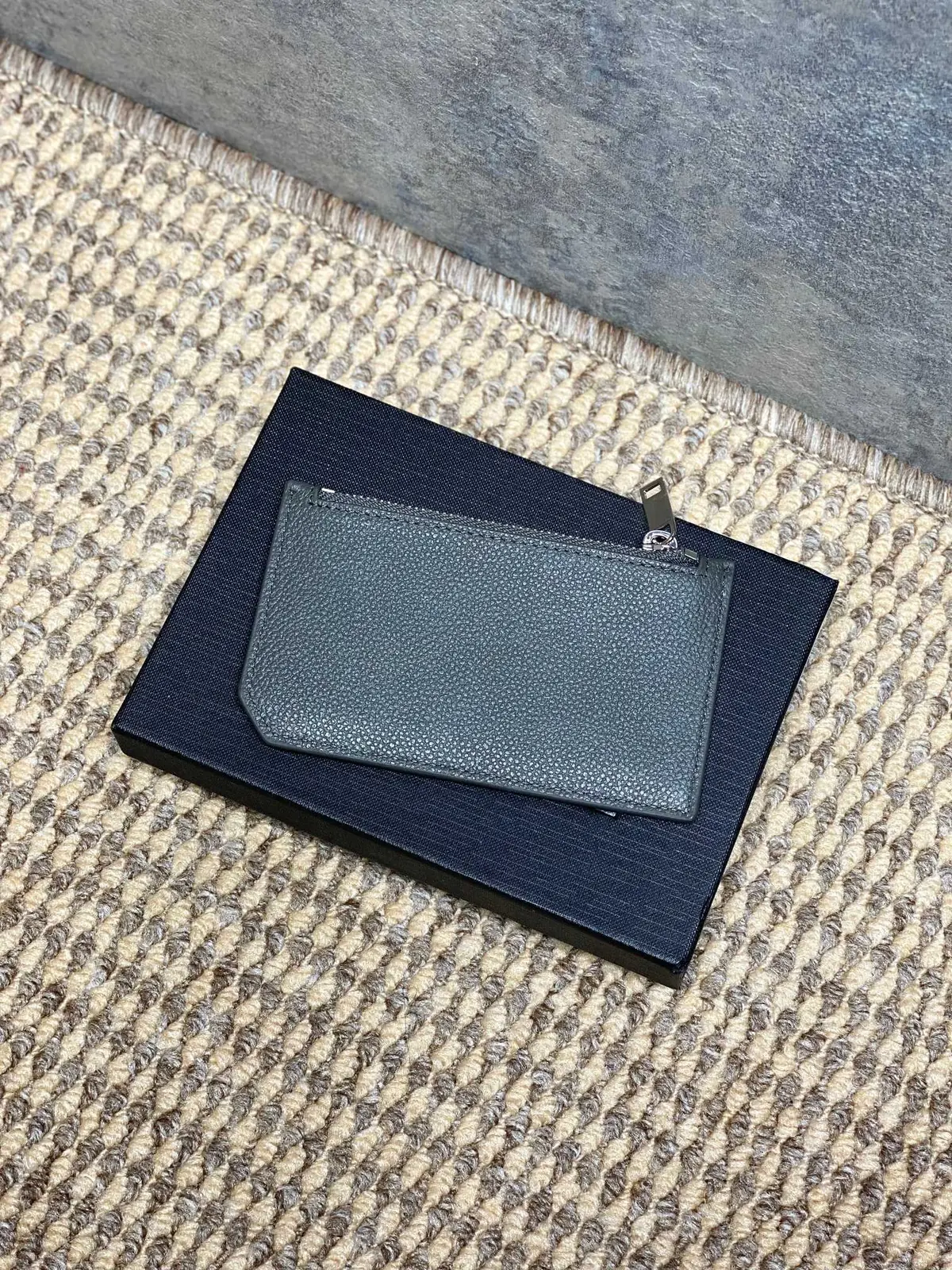 YSL Style Leather Card Holder Lookbook Reference image 4
