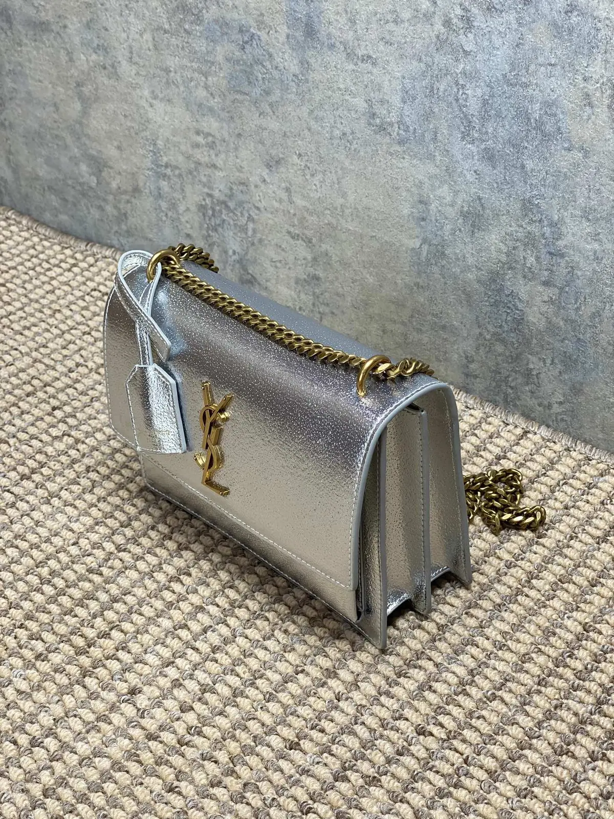 YSL Style Leather Chain Bag Lookbook Reference image 4
