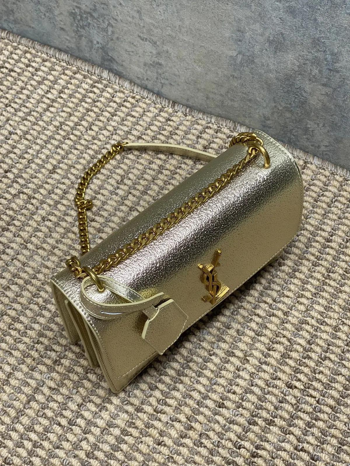 YSL Style Leather Chain Bag Lookbook Reference image 4
