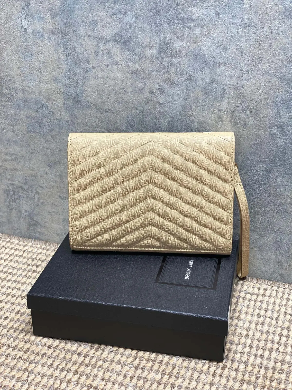 YSL Style Leather Clutch Lookbook Reference image 2
