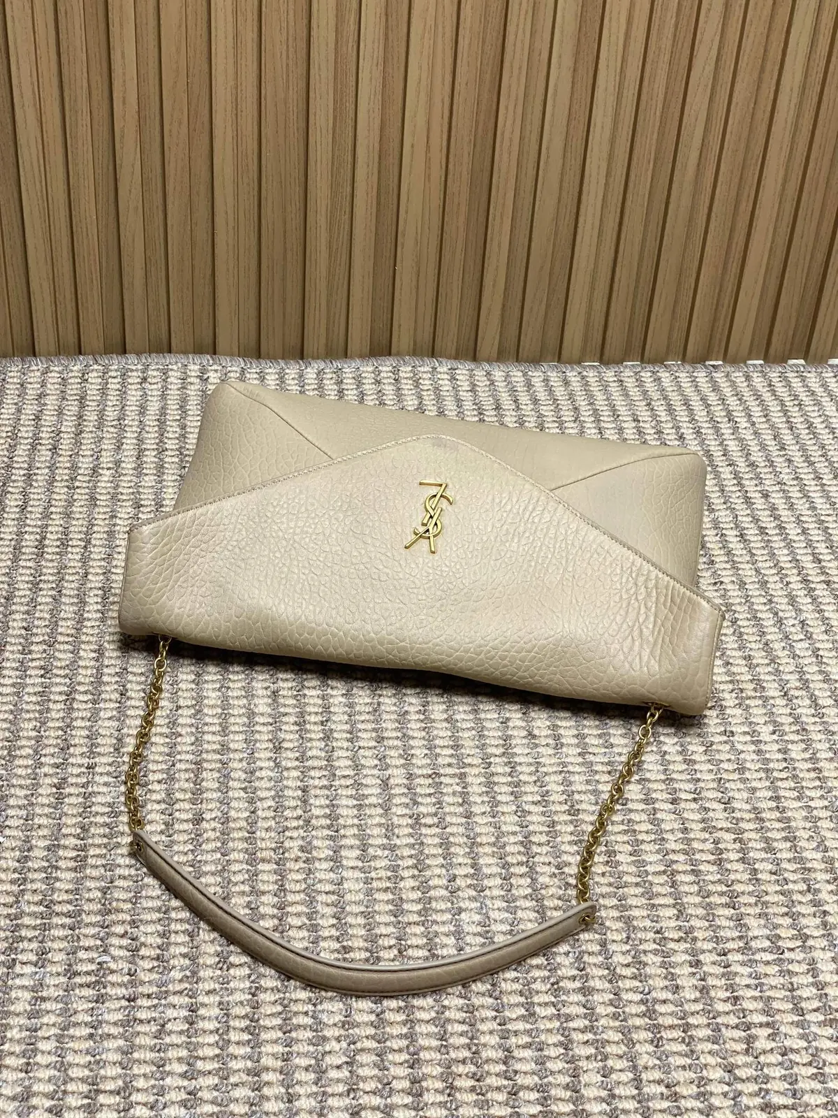 YSL Style Leather Crossbody Bag Lookbook Reference image 5