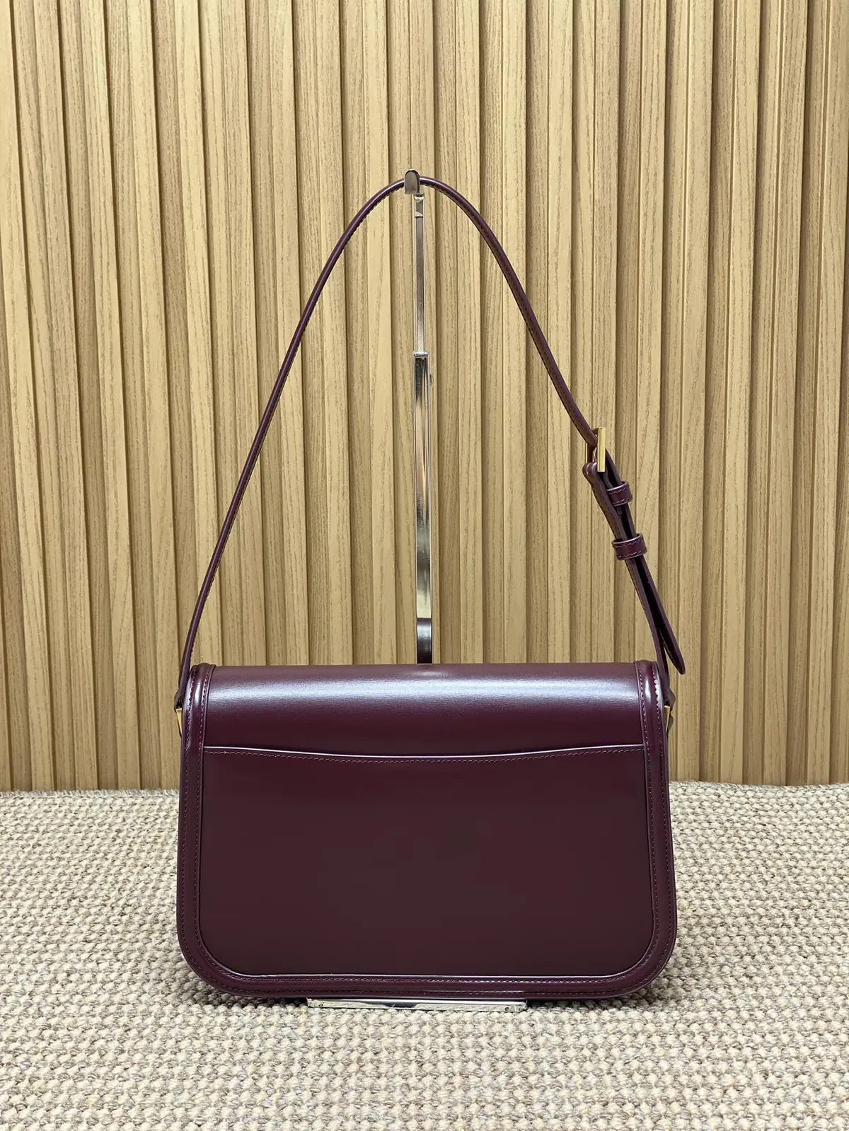 YSL Style Leather Shoulder Bag Lookbook Reference image 3