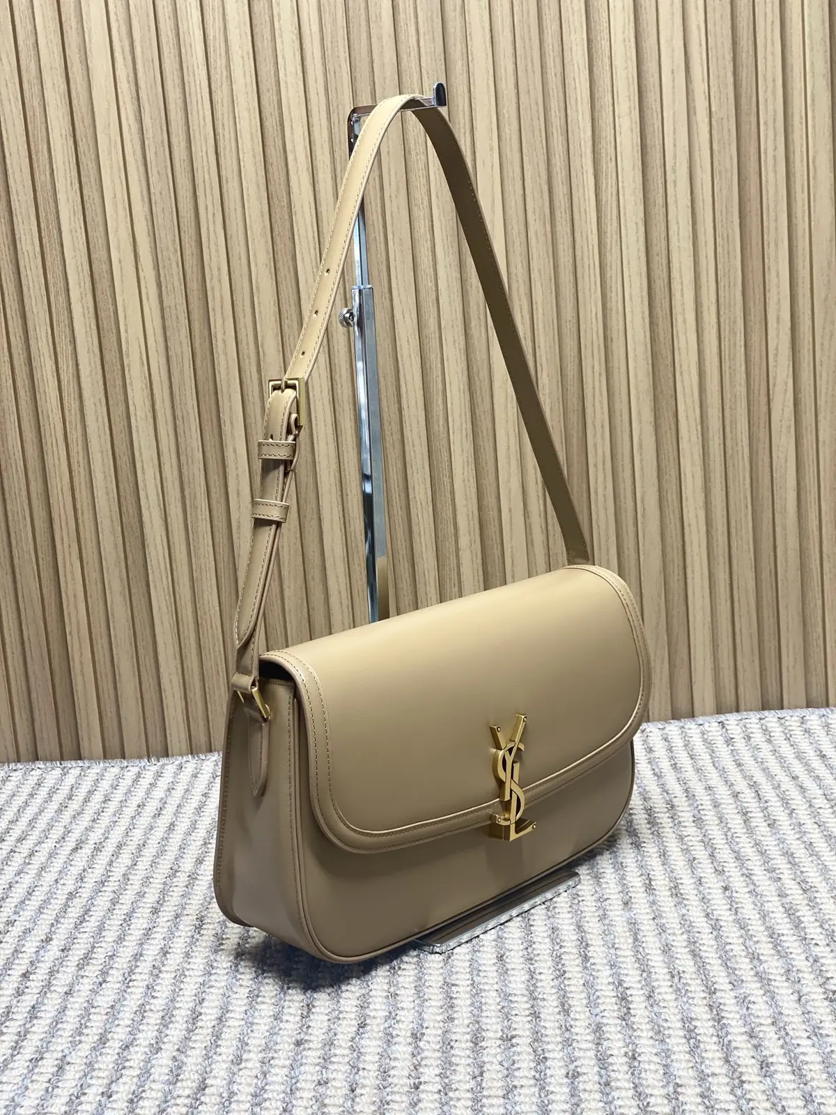 YSL Style Leather Shoulder Bag Lookbook Reference image 2