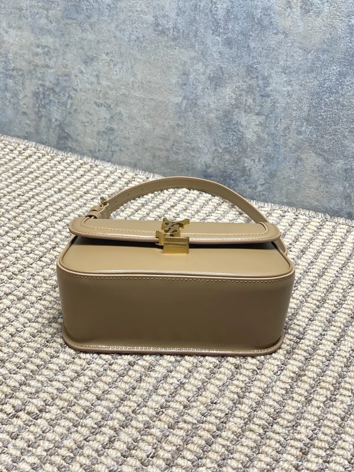 YSL Style Leather Shoulder Bag Lookbook Reference image 4