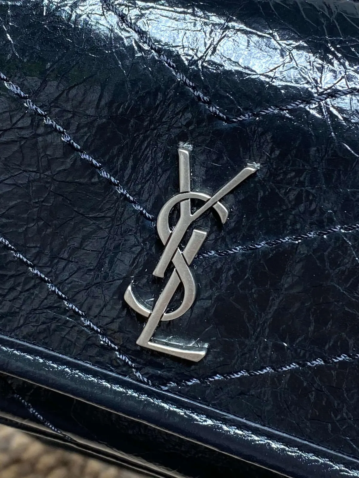 YSL Style Leather Top Handle Bag Lookbook Reference image 6