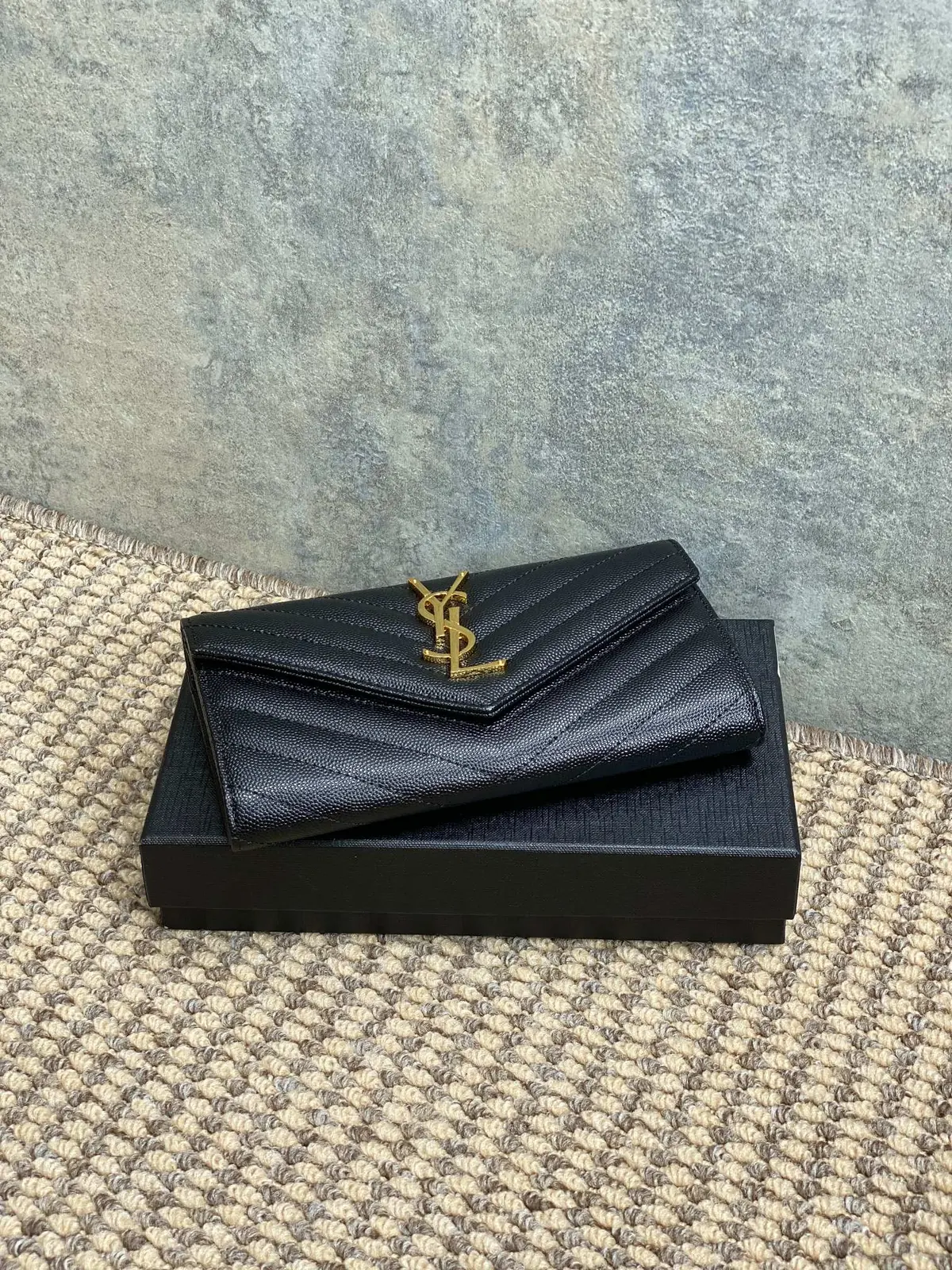 YSL Style Leather Wallet Lookbook Reference image 3