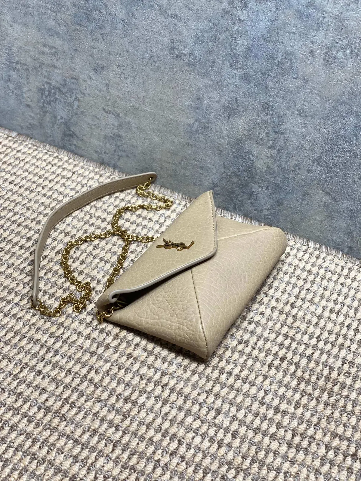 YSL Style Red Leather Card Holder Lookbook Reference image 4
