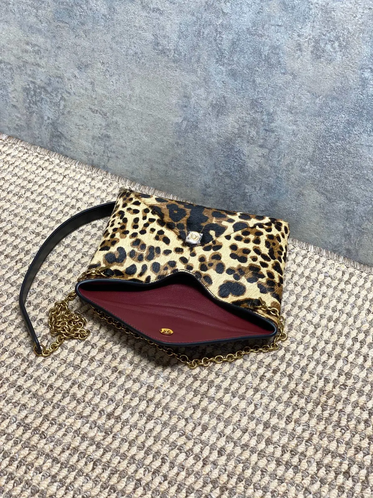 YSL Style Red Leather Card Holder Lookbook Reference image 5