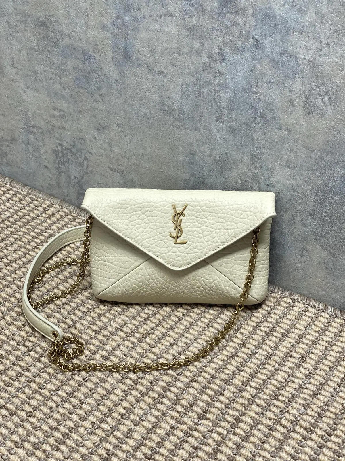 YSL Style White Leather Chain Bag Bags Chain Bag detail image 1 from source 729394