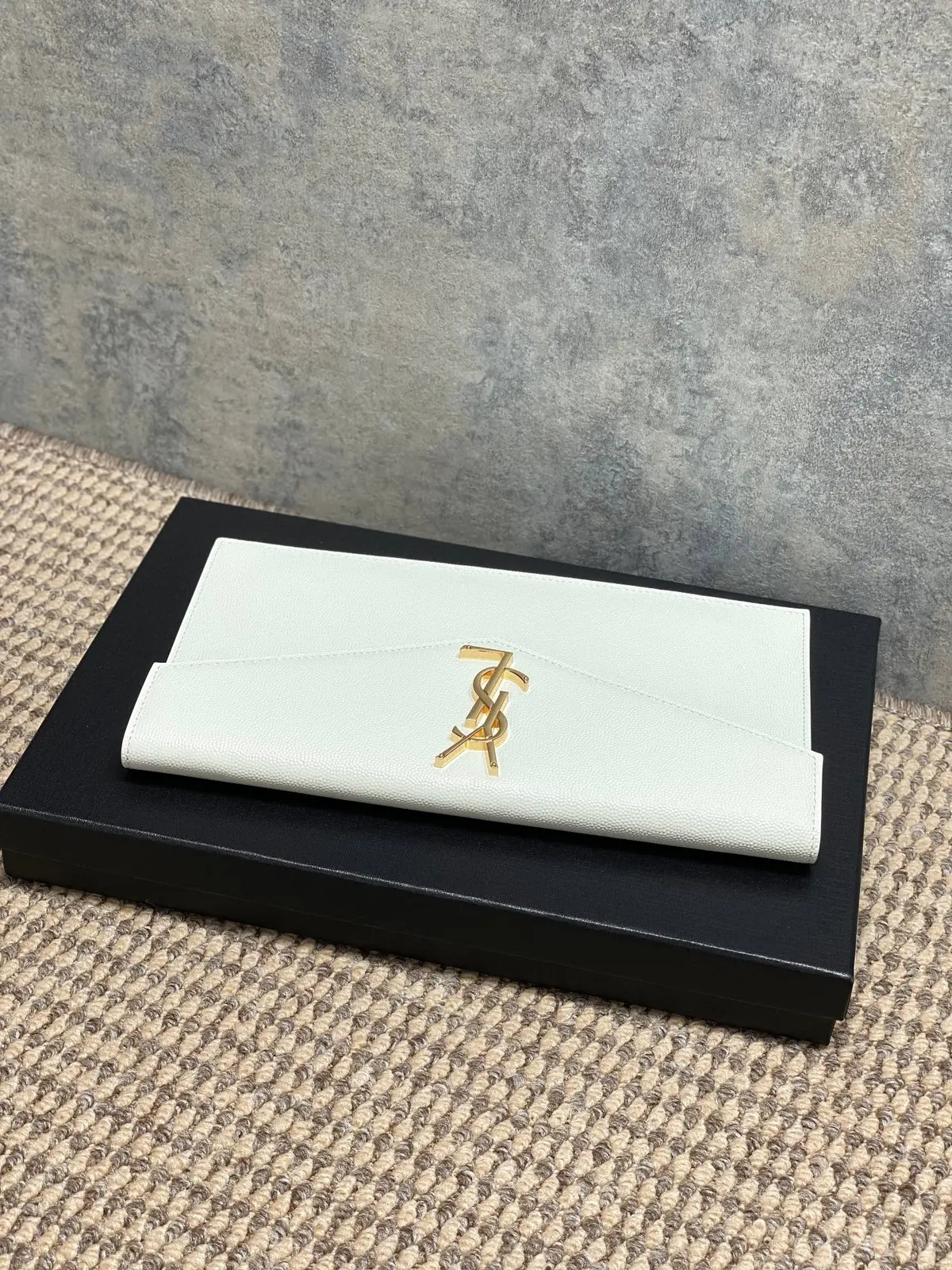 YSL Style White Leather Clutch Lookbook Reference image 4
