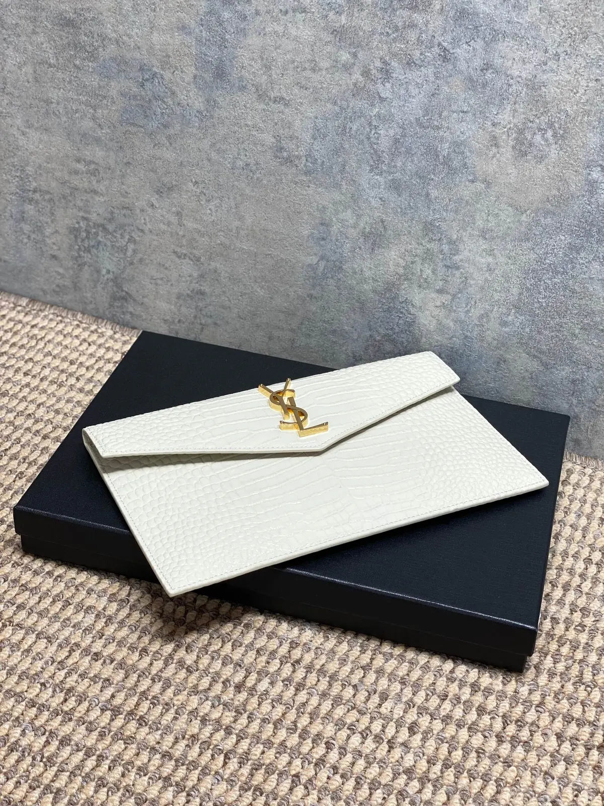 YSL Style White Leather Clutch Lookbook Reference image 5
